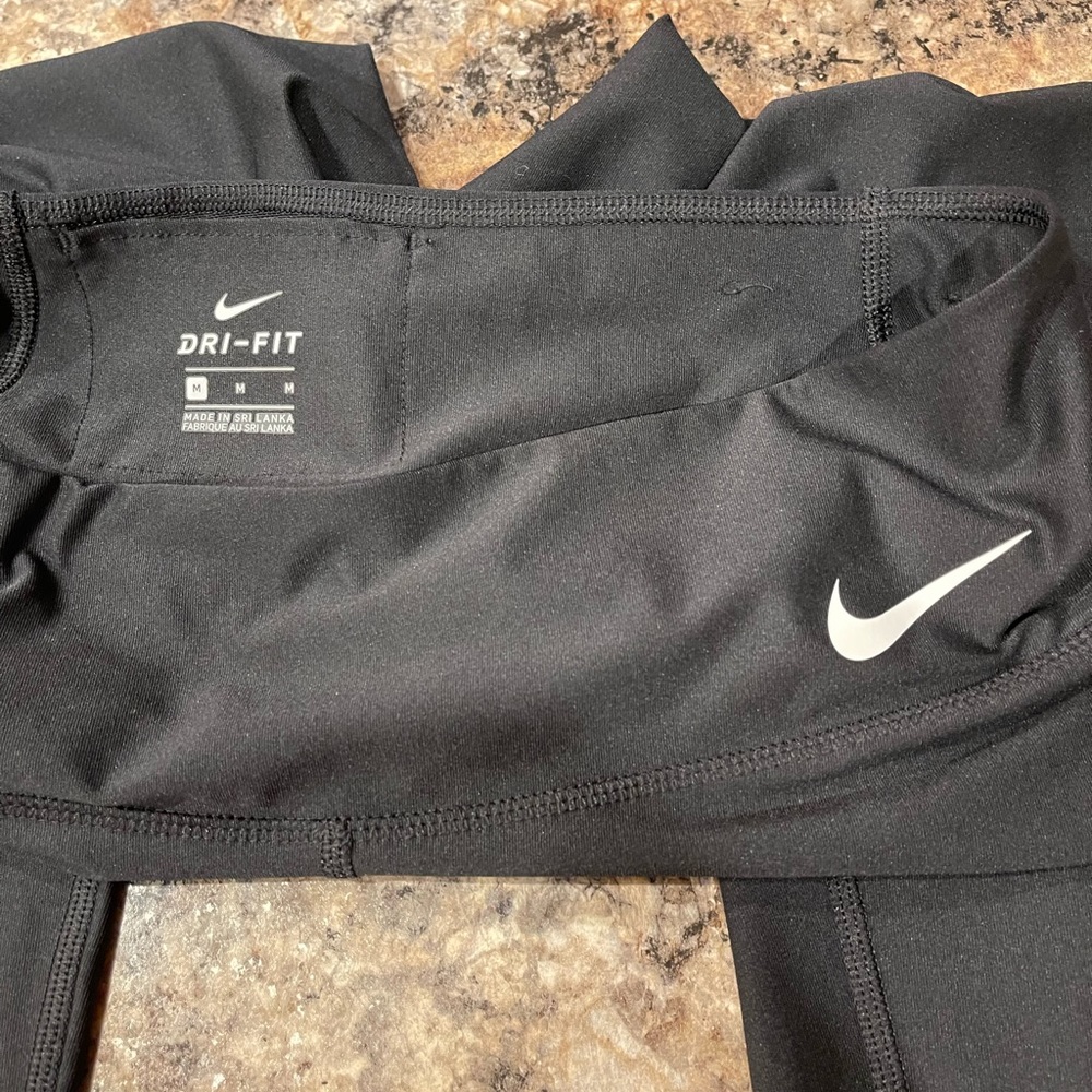 Like new Nike Dri-Fit yoga leggings